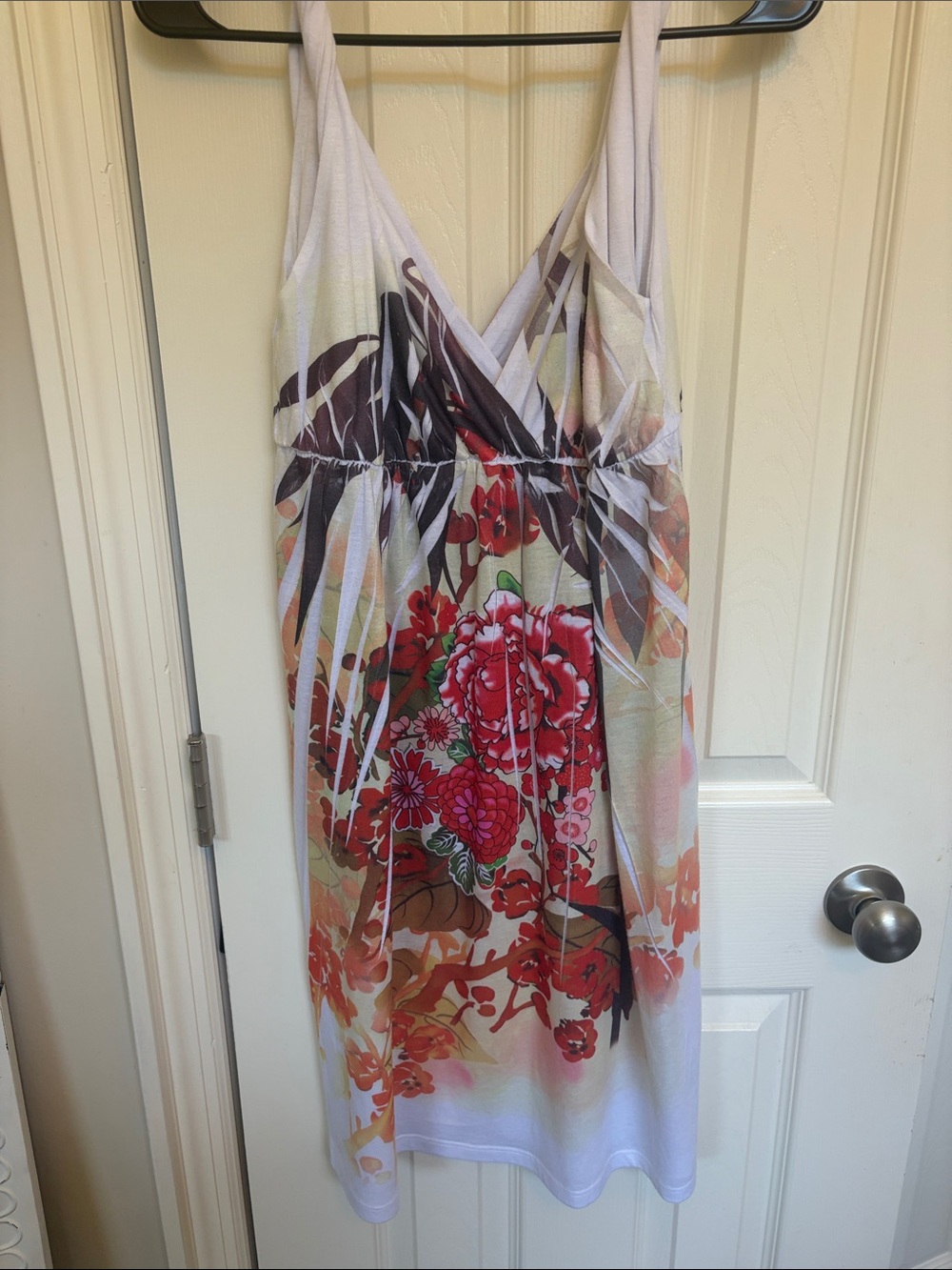 Floral V‑Neck Midi Dress in Cream with Red Floral Print